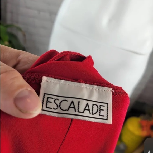 ESCALADE vintage red dress - Picture 2 of 3
